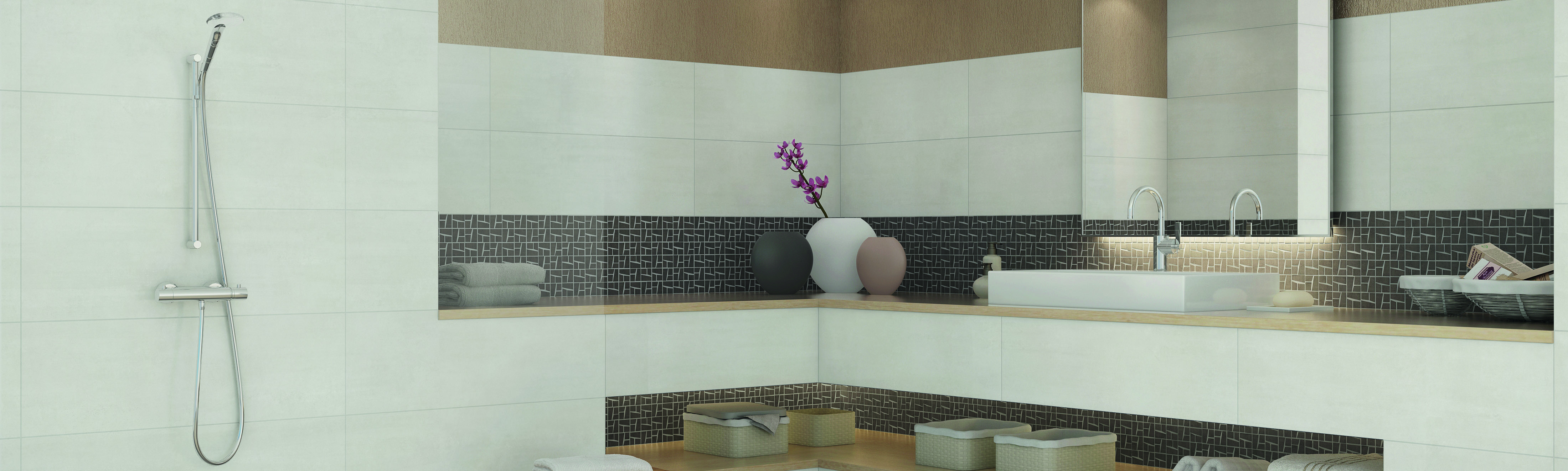 Badezimmer mit Fliesen an Wand und Boden